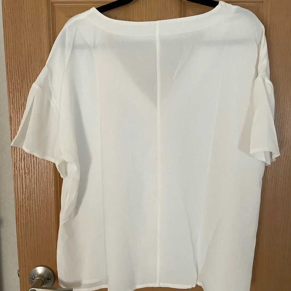 Polyester Misslook blouse, Size S, NWOT - Picture 2 of 2